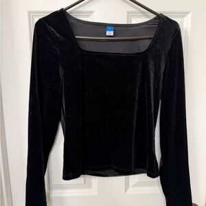 Old Navy Black Velvet Long-Sleeve Square Neck Top
